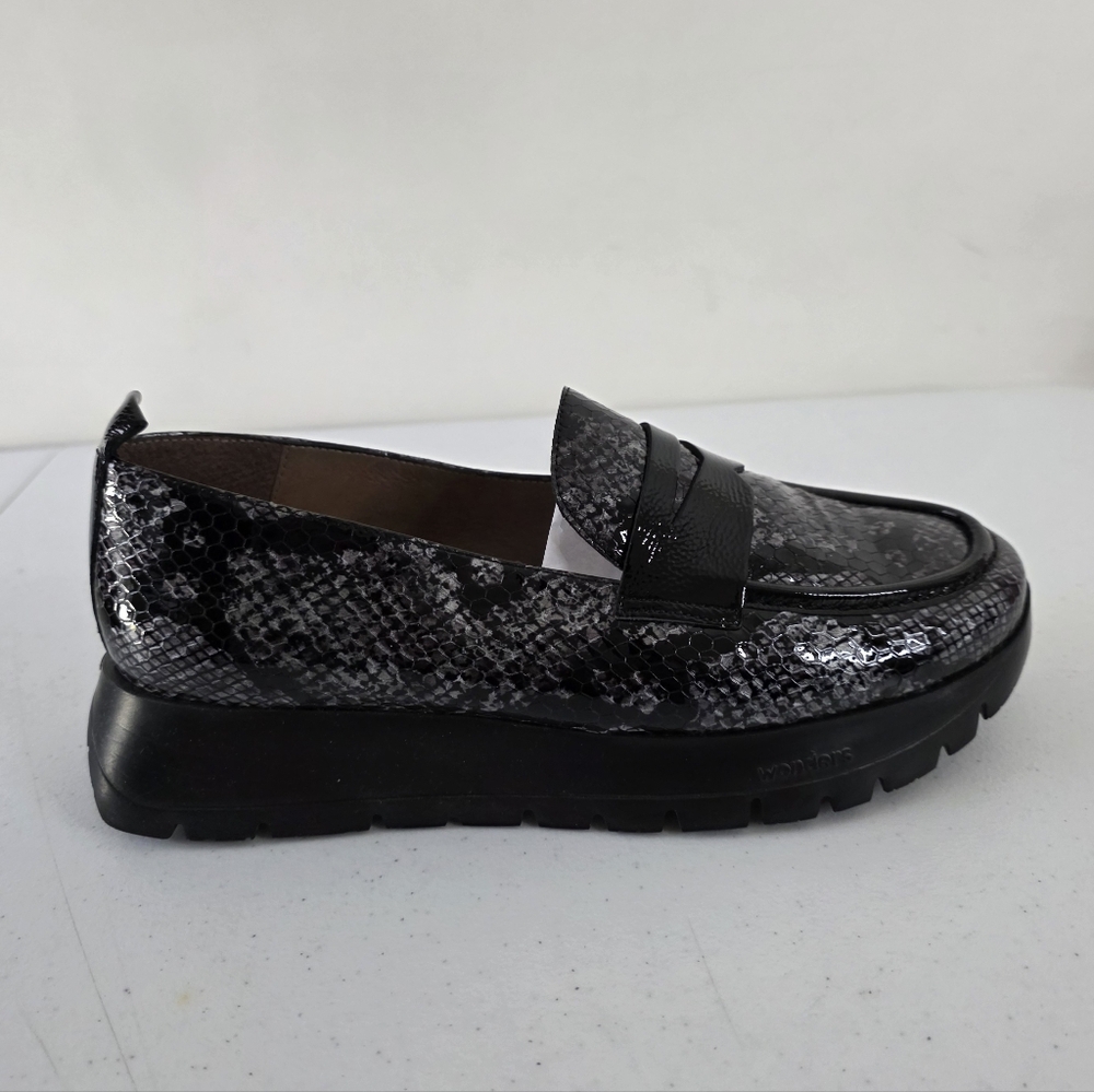 Wonders Leather Penny Loafers Size 42 Snake Embossed Chunky Slip-on Shoes Preppy